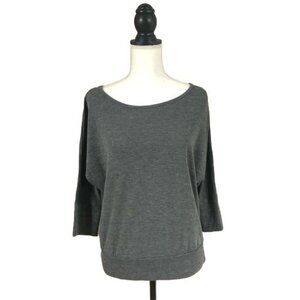 𝅺iz Byer Gray Top Sweater with Black Lace Cut Out Open Back size Large